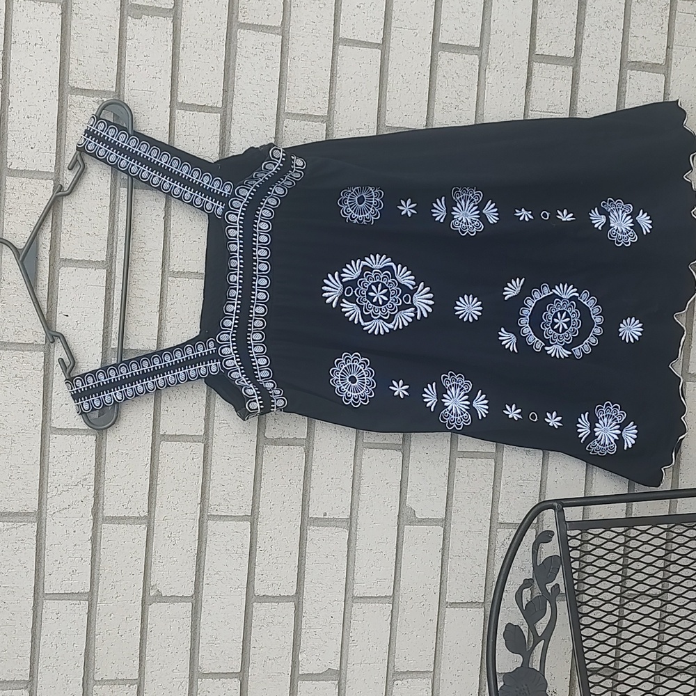 Black/white Top